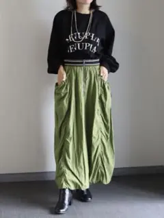【新品】 RADIATE ヤマダヤ　シャーリングバルーンスカート　カーキのサムネイル