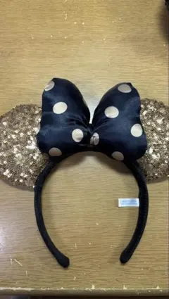 ミニーマウス カチューシャ 黒と金のドット