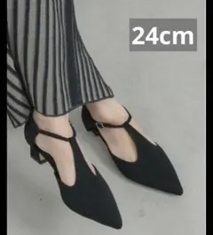 NEUNA ヌナ オケージョン センターシームローヒール パンプス M