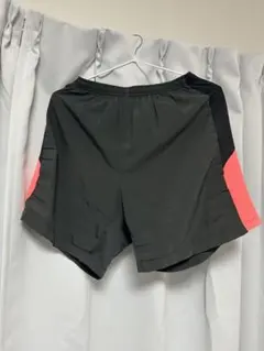 Item thumbnail for item 25a051cd-c545-40b1-a312-6796e7949f2d