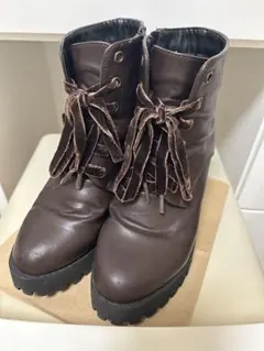 ナイスクラップ ブラウンレザー高ヒールブーツ