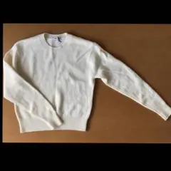 ユニクロ　ホワイト　アイボリー ラムウール　セーター S