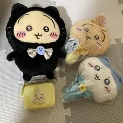 ちいかわ　ぬいぐるみミラー　シリコンポーチ　ぬいぐるみ