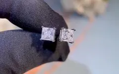 0.6ct×2 モアサナイトピアス／S925刻印＆GRA証明書付き