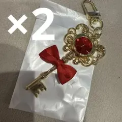 ディズニー ストア キーホルダー シークレットキーチェーン 白雪姫 2点セット