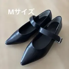 ブラックポインテッドトゥパンプス