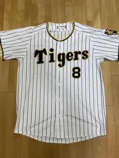 美品未着用、阪神タイガース　ユニフォーム　佐藤輝明　Oサイズ 美品未着用、阪神タイガース ユニフォーム 佐藤輝明 Oサイズ Amazon.co