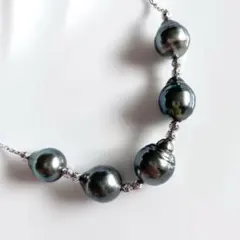 Item thumbnail for item 14543761-4dfd-493c-b743-1632c062bedd