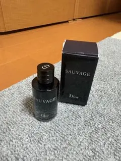 Dior SAUVAGE オードゥ トワレ 香水10mm