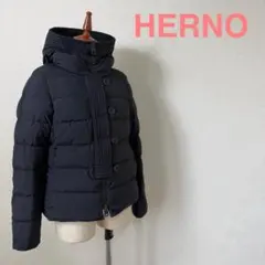 HERNO ダウンジャケット フード付き ブラックのサムネイル