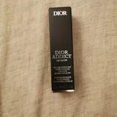 Dior Addict Lip Glow 212 チェリーチュチュ