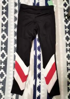 新品　FOREVER21 レギンスＳ