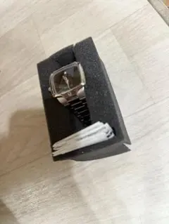 NIXON ニクソン 腕時計 レディース A12111098-00 - メルカリ