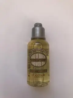 ロクシタン ADモイスチャライジングシャワーオイル（ボディ用洗浄料）