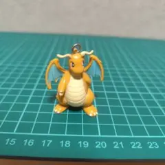 ポケモン　カイリュー　フィギュア