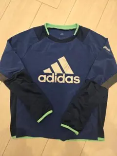 aadidas ストレッチ ネイビーシャツ 140