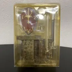 未開封品ドラクエ　レジェンドアイテムズギャラリー　聖銀のレイピア　騎士団の盾8