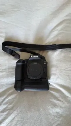 Canon EOS 90D 縦グリ付 カメラバッグセット 値下げ致しました。 Canon EOS 90D 縦グリ付 カメラバッグセット 値下げ致しました