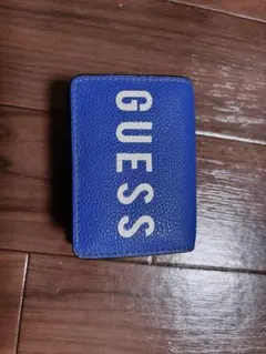 GUESS 二つ折り財布 青 即購入、お値下げ交渉⭕️