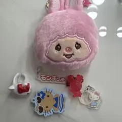 モンチッチとハローキティのキャラクターグッズセット