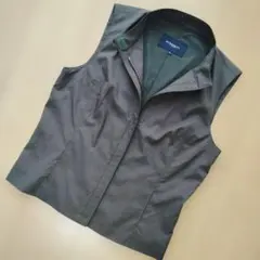 バーバリー BURBERRY LONDON モスグリーン ベスト Mサイズのサムネイル
