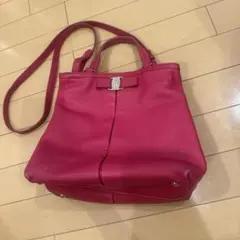 サルヴァトーレフェラガモ Salvatore Ferragamo ヴァラリボン