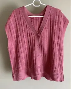 【GU】ケーブル編みニットベスト XL ピンク
