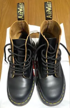 Dr.Martens VINTAGE 101 6ホールブーツ