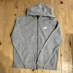 NIKE パーカー キッズ 140-150cm グレー ジップアップ 裏起毛