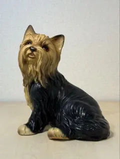 犬の置物　ヨークシャテリアの置物　アンティーク　陶器　ドマンのサムネイル