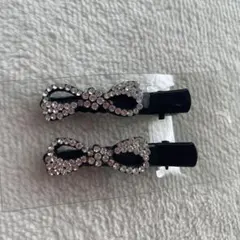 リボン型ストーン装飾ヘアピン2個セット