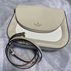 kate  spadeハンドバッグ