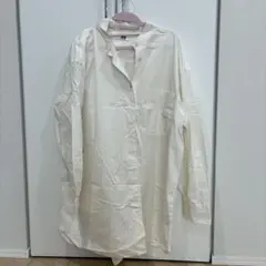 UNIQLO アイボリー ボタンダウンシャツ 長袖