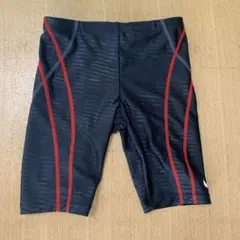 【美品】Nike 120サイズ 黒 赤ライン ハーフパンツ 水着