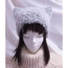 【リボン付き】ネコ耳ニット帽　毛糸　ハンドメイド　グレー×白MIX　モコモコ
