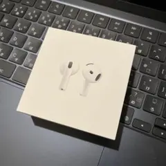 新品未開封　Apple AirPods 4