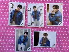 Item thumbnail for item 7c85127a-a9f1-4a4d-858b-1afa74dc8598