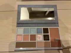 パーフェクトダイアリー　デザイナーアイズ&チークパレット　02 クール