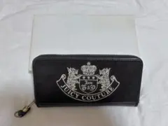 【最終値下げ】Juicy Couture エンブレム長財布のサムネイル