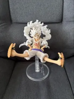 ワンピース 一番くじ　ニカ　ルフィ