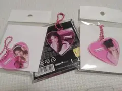 LE SSERAFIM POP UP フォトキーリング