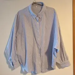 coca Mサイズ 青と白のストライプ 長袖シャツ M