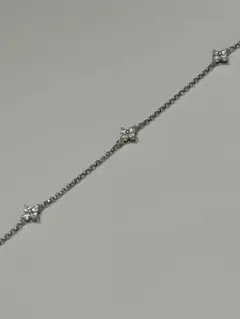 ⭐️ダイヤモンドフラワーモチーフプラチナブレスレットのサムネイル