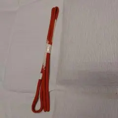 赤色の模様入り帯締め
