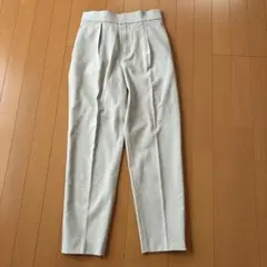 ハイウエスト タック入り スラックス 新品未使用