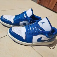 NIKE AIR JORDAN 1 LOW ブルー/ホワイトのサムネイル