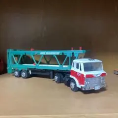 トミカ トラック改造（CATTLE TRANSPORTER） トミカ トラック改造（CATTLE TRANSPORTER） - メルカリ
