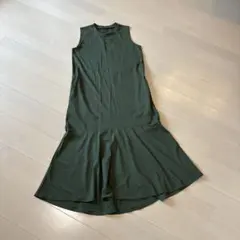 ノースリーブ　ロング丈　ワンピース オリーブグリーン