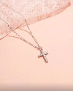 シルバー 十字架 レディースネックレス