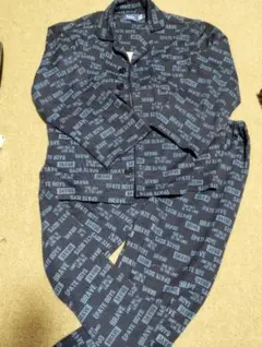 パジャマ　上下　男の子　青　長袖　冬